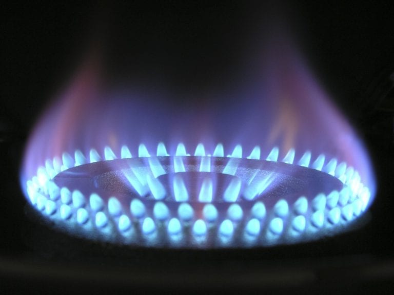 De teamă că Rusia va opri livrarea de gaze, UE și-a umplut până la 90% rezervele. Reacția comisarului european pentru energie