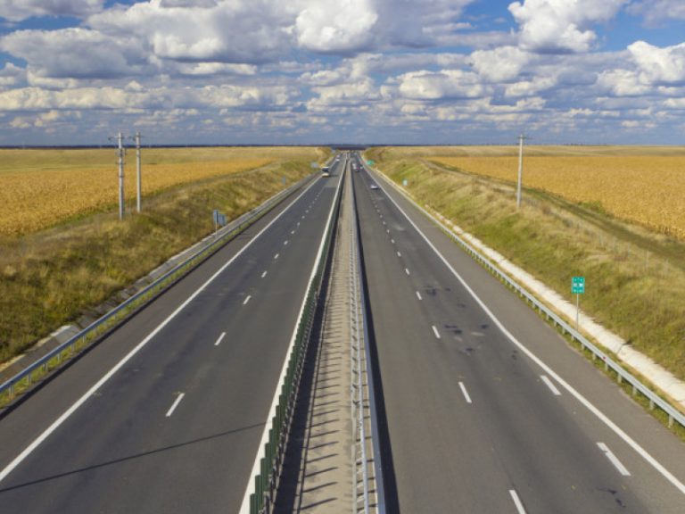 SUA sprijină construirea unei autostrăzi și a unei căi ferate între România și Polonia