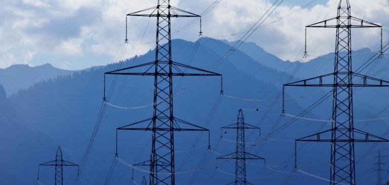 Sprijinirea investițiilor pentru extinderea și modernizarea rețelei de distribuție a energiei electrice