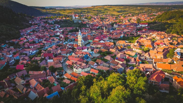 Rășinari, desemnat cel mai atractiv sat din România în competiția mondială „Best Tourism Villages”