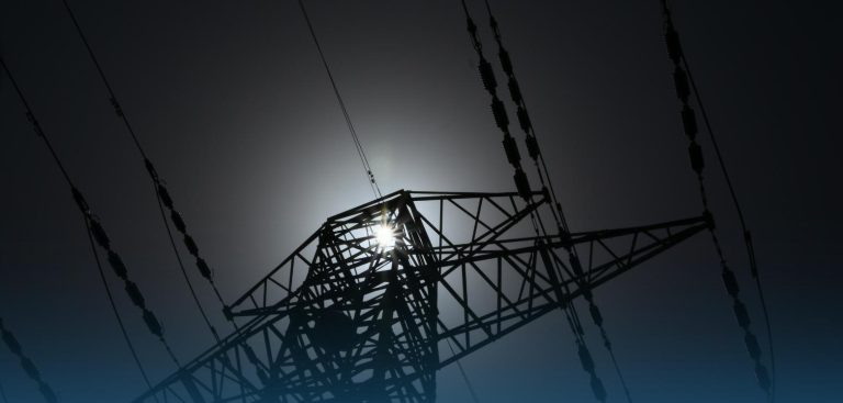 Atacurile cu rachete rusești forțează opriri de urgență ale energiei electrice în Ucraina. Reacția lui Volodimir Zelenski