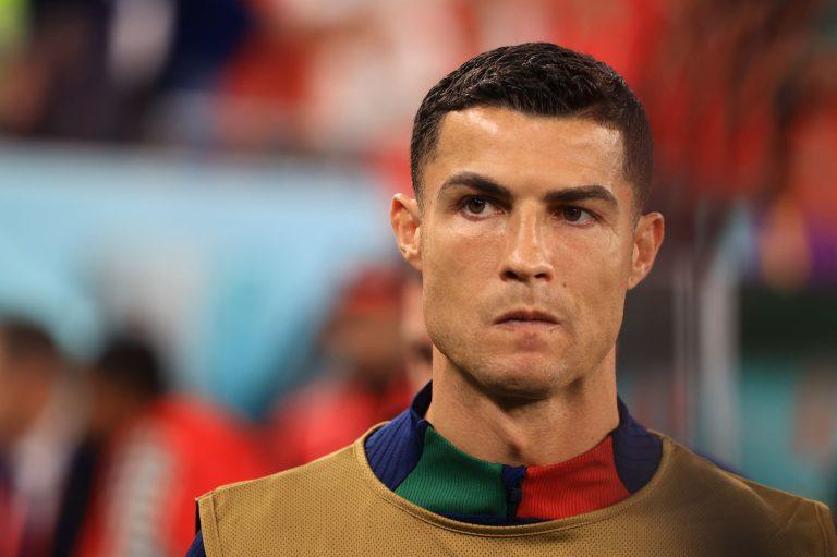 Cristiano Ronaldo a semnat cu Al-Nassr din Arabia Saudită, până în 2025. Va primi cel mai mare salariu din istoria fotbalului