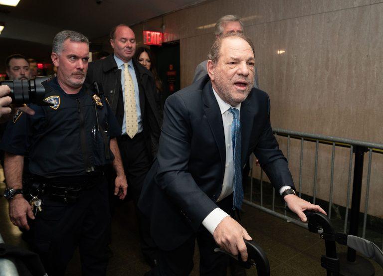 Harvey Weinstein, găsit vinovat în al 2-lea proces pentru crime sexuale