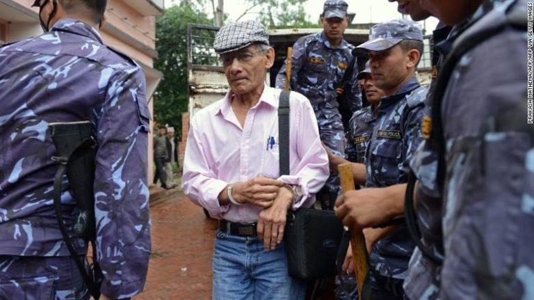 VIDEO. Criminalul în serie ,,Șarpele”, Charles Sobhraj, eliberat din închisoarea din Nepal