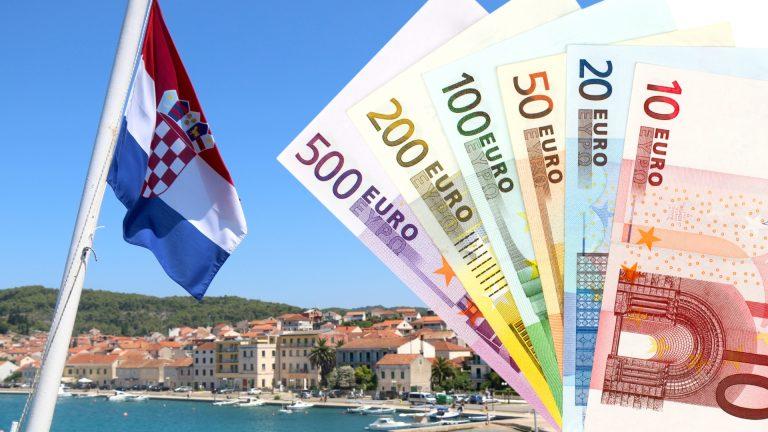 Croația începe o nouă eră a monedei euro și a spațiului Schengen. Țara renunță la propria monedă