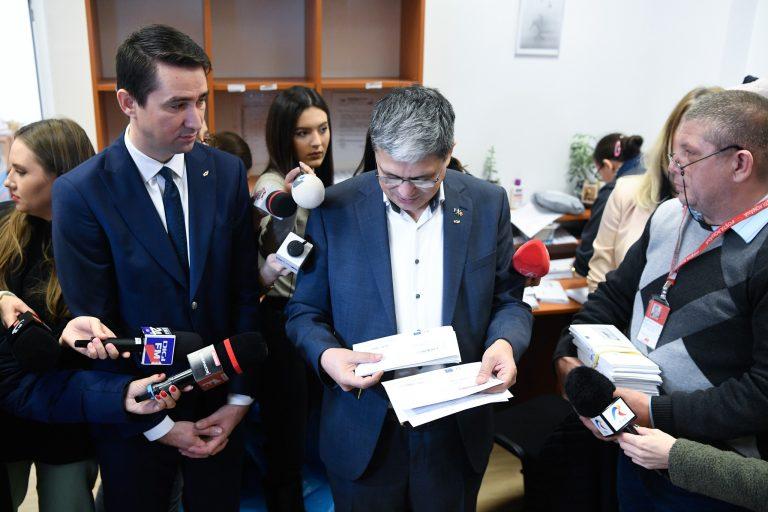 500.000 de carduri pentru energie livrate în primele zile ale lunii februarie. Marcel Boloș: „Dăm oficial startul etapei de distribuire”