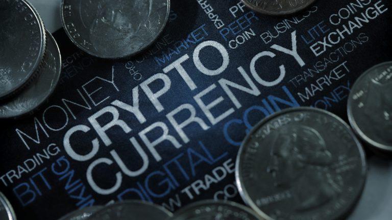 Marea Britanie se pregătește să reglementeze industria criptomonedelor. Ar putea fi următoarea țară care ia o astfel de decizie