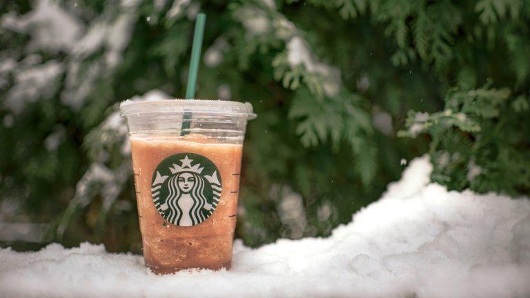 Starbucks a lansat o linie de băuturi cu infuzie de ulei de măsline. Se întâmplă într-o țară europeană
