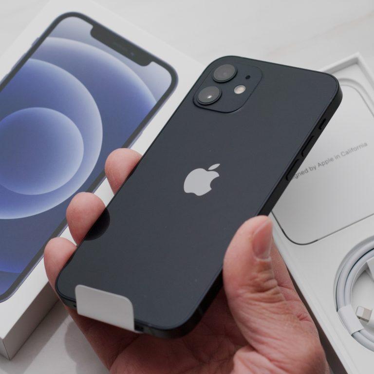 Apple, acord de miliarde de dolari cu Broadcom, pentru a dezvoltarea de componente de frecvență radio 5G în SUA