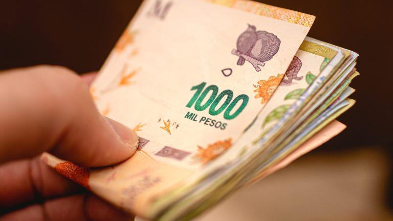 Argentina, în prag de colaps economic? Inflația a crescut cu peste 100%