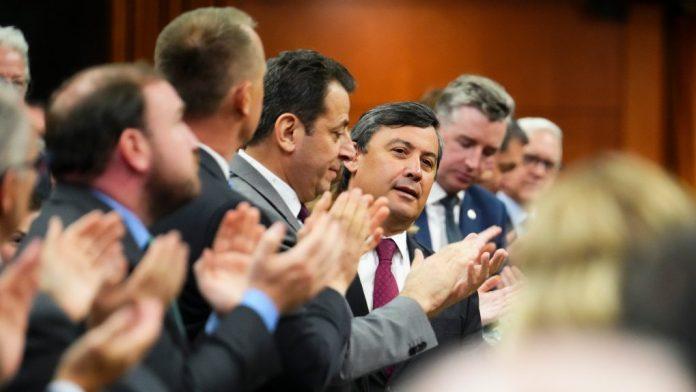 Canada a expulzat un diplomat chinez. A acuzat China de abuzuri privind drepturile omului. Foto: Tw