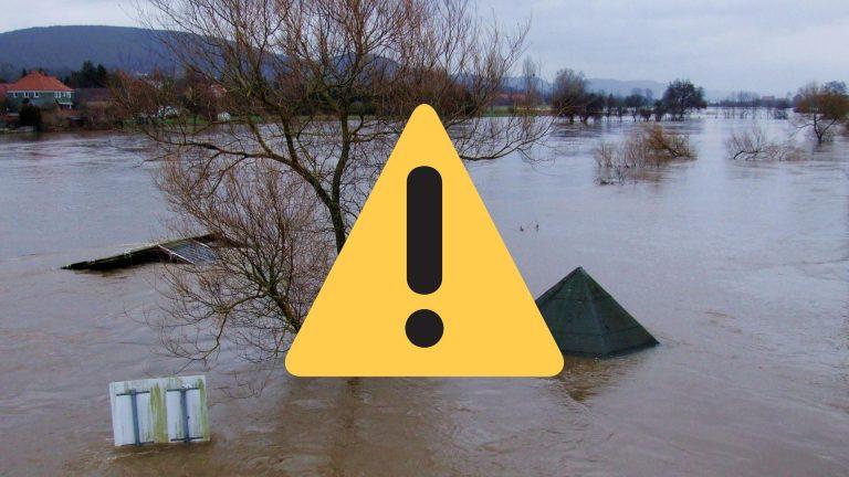 ATENȚIE! Cod portocaliu de inundații. Jumătate de țară afectată de furtuni. Până când este valabilă avertizarea