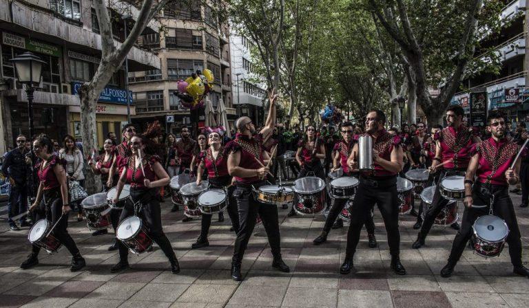 Festivalul Internațional de Teatru de Stradă ”B-FIT in the Street!”, revine în Capitală. Pauză de 3 ani de când nu a mai activat în București