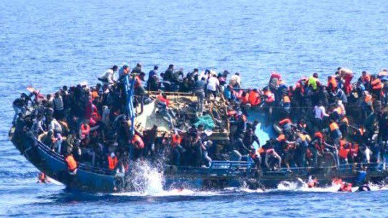 Tragedie în Grecia! 82 de persoane și-au pierdut viața după ce o ambarcațiune s-a scufundat în largul coastelor