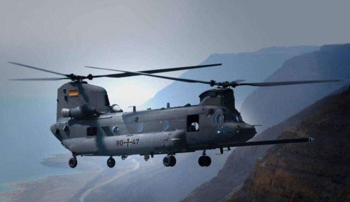 Germania, investiție de până la 8 miliarde de euro în forța aeriană 60 de elicoptere Chinook de la Boeing vor fi cumpărate de nemți Germania, investiție de până la 8 miliarde de euro în forța aeriană 60 de elicoptere Chinook de la Boeing vor fi cumpărate de nemți. Foto: Tw/@GarethJennings3