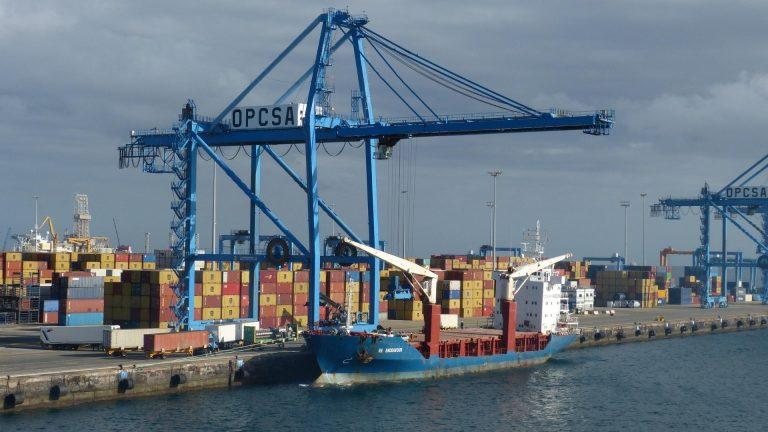 Probleme majore în port Constanța: deficiențele în management și infrastructură împiedică recâștigarea rolului de hub maritim la Marea Neagră