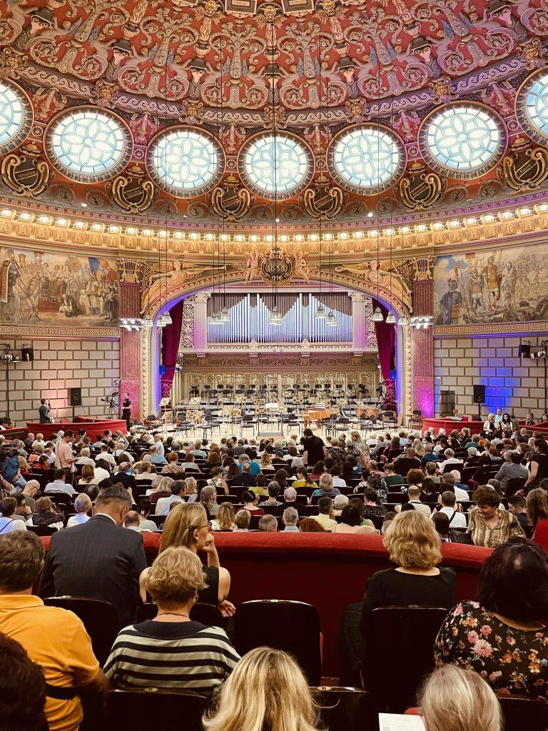 INTERVIU EXCLUSIV. Identitate în dinamica urbană: Dialog cu profesorul Bogdan Bucur despre viitorul culturii românești