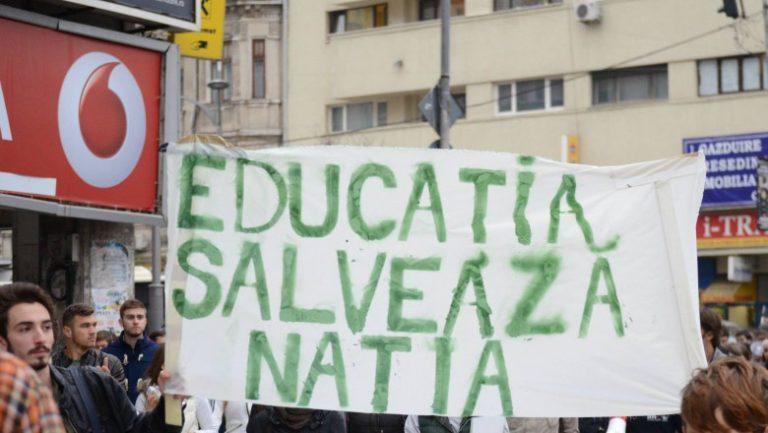 Grevă generală a studenților de la UNEFS. Bani încasați ilegal de universitate sub pretextul “fond de reparații”