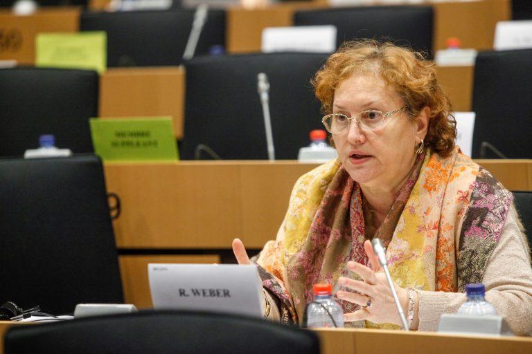 A dat lovitura! Tripla pensionară Renate Weber, actualul Avocat al Poporului, la conducerea unei instituții cu activitate redusă