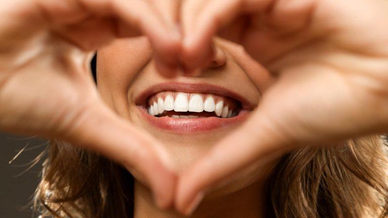 SPECIAL. Zâmbetul tău, cel mai frumos accesoriu, protejează-l! Suferințele la nivel dentar sunt din ce în ce mai pregnante