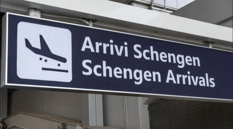 Austria și Olanda nu s-au mai putut împotrivi, România și Bulgaria vor intra în Schengen pe cale maritimă și aeriană