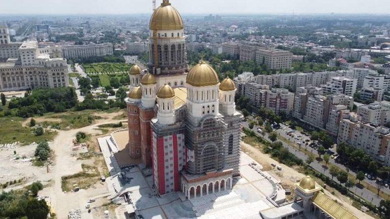 Demers controversat la Primăria Sectorului 3. 5 milioane lei pentru continuarea lucrărilor la Catedrala Mântuirii Neamului