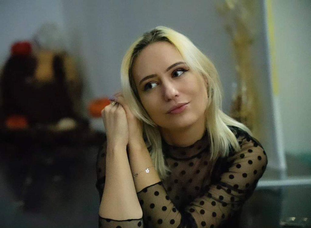 VIDEO EXCLUSIV. Mihai Sanu, ”unu la unu” cu Bianca Mădălina Partenie, o voce proeminentă în peisajul literar contemporan românesc