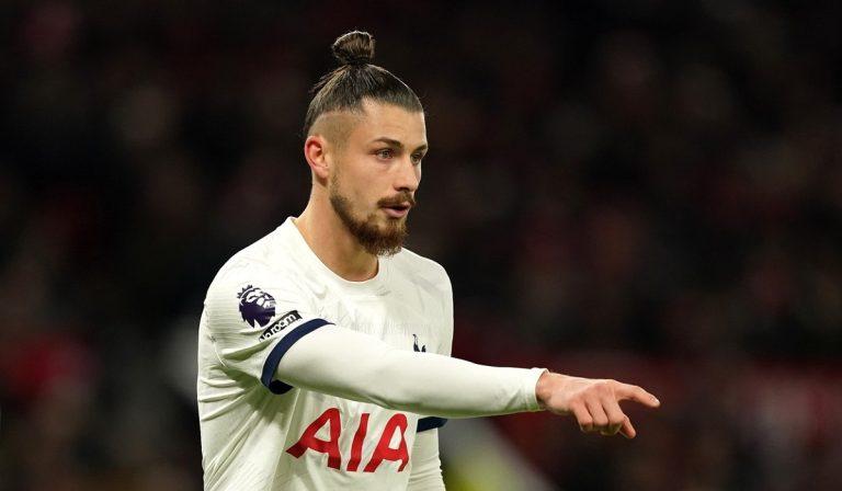VIDEO. Radu Drăgușin, debut memorabil pentru Tottenham în meciul lor împotriva lui Manchester United | Scor final 2-2