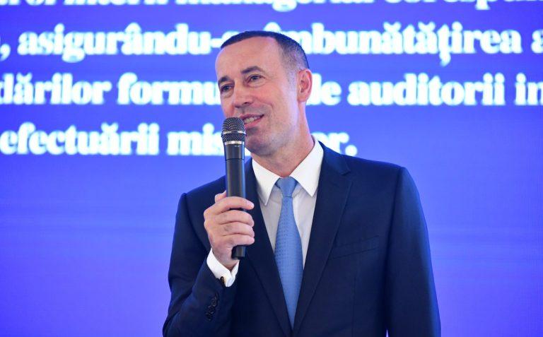 DNA: Iulian Dumitrescu, acuzat că ar fi cheltuit aproximativ 600.000 euro în magazine și destinații de lux din Emiratele Arabe Unite, Maldive, Grecia și Franța