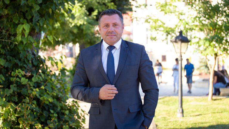 Vasile Panaite: Un nou tip de leadership pentru Piatra-Neamț (P)