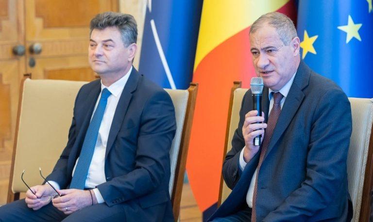 Fost șef al super-agenției AMEPIP, candidat acum la un post în directoratul Transelectrica. A demisionat, fiind suspect de incompatibilitate cu funcția