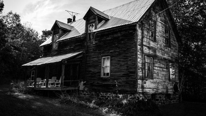 În România, o tabără din două este în ruină! Au fost neglijate centre de agrement de peste 100 de milioane de euro