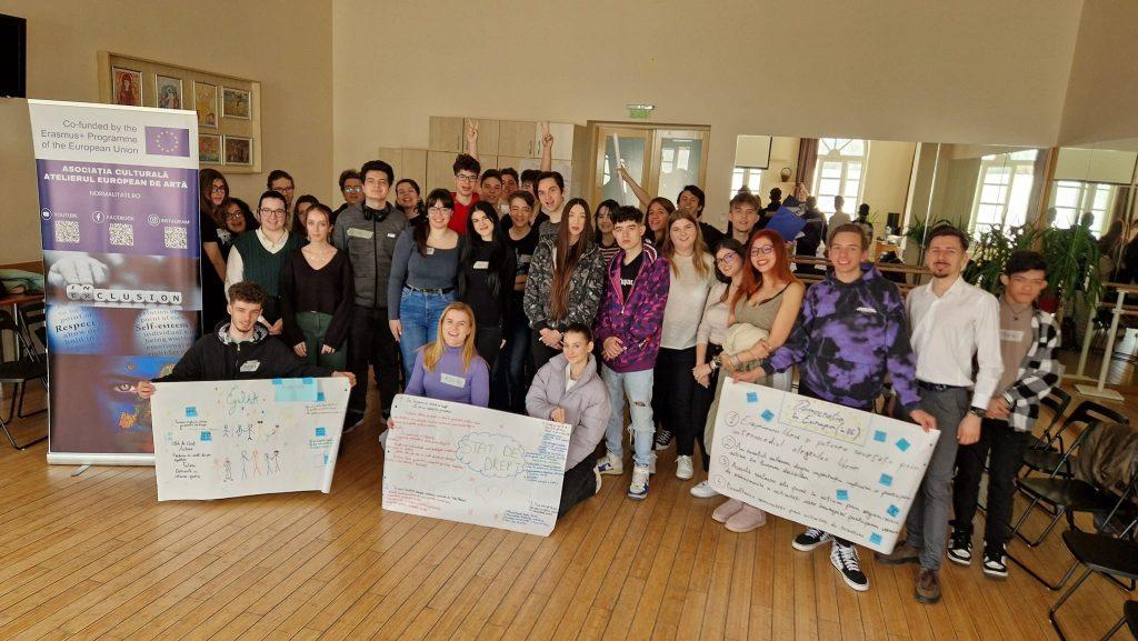 „Vote, Please!”, proiect Erasmus+ de succes! Peste 30 de tineri din România și Bulgaria s-au adunat pentru a onora cetățenia europeană