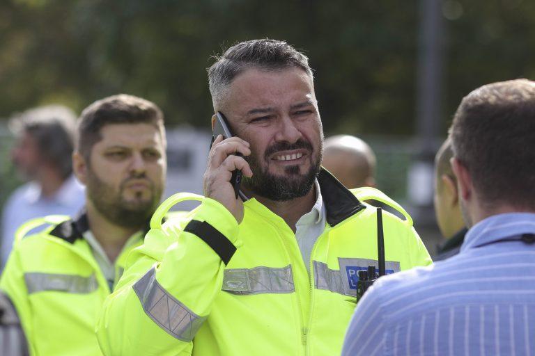 Averea inexplicabilă a polițistului din Primăria Sectorului 4: Soție fără venituri, proprietăți multiple și apeluri la 112 împotriva lui Nicușor Dan