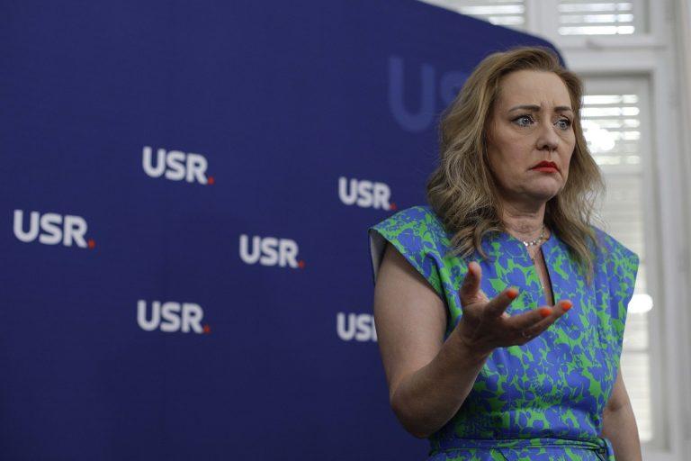 Elena Lasconi despre Justiție: „Cum poate funcționa un sistem care după 35 de ani încă nu a soluționat Dosarul Revoluției?”