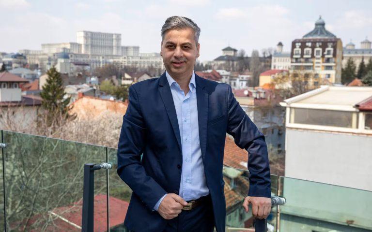 Amenințări și presiuni în campania lui Călin Georgescu: Jurnaliștii Snoop vizați de rețeaua „Tracia Unită”