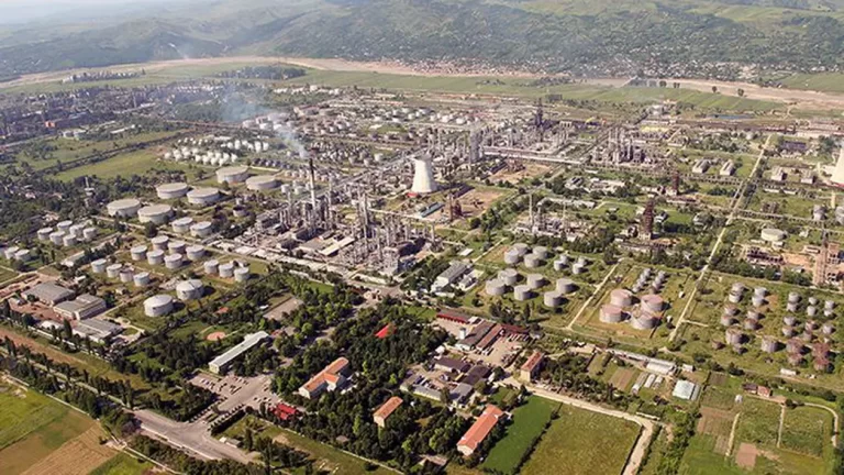 România este obligată să plătească 85 milioane euro către fostul proprietar rus al RAFO Onești