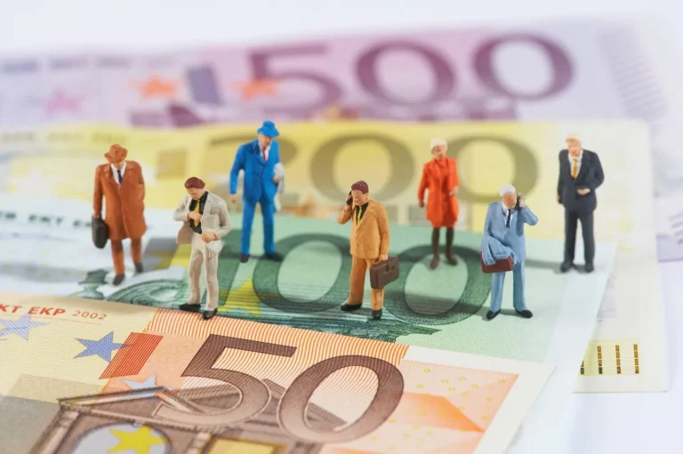 Datoria statului român atinge un nivel record: 964,3 miliarde de lei la finalul anului 2024