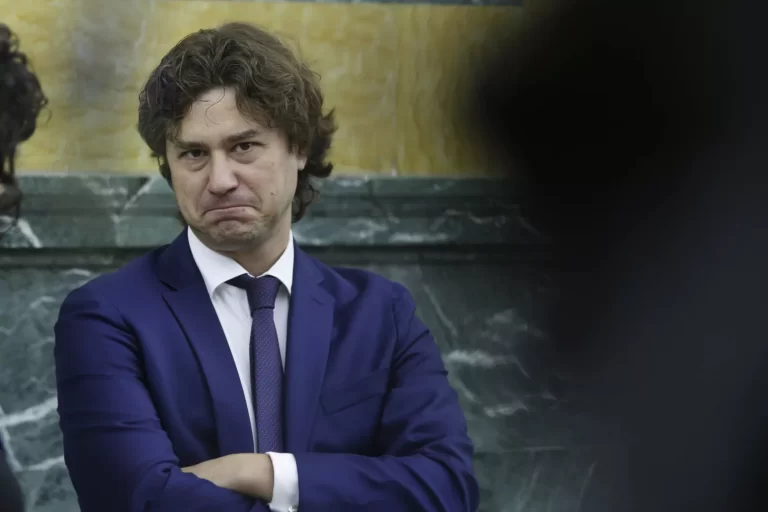 Șeful Trezoreriei: Guvernul va lua măsuri fiscale după alegerile prezidențiale din mai. România nu va mai ieși să se împrumute de pe piețele internaționale până atunci