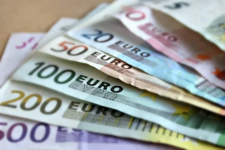 Percheziții DNA în cinci primării din Botoșani și Suceava: Firma Cornell’s Floor obținea toate contractele de infrastructură publică