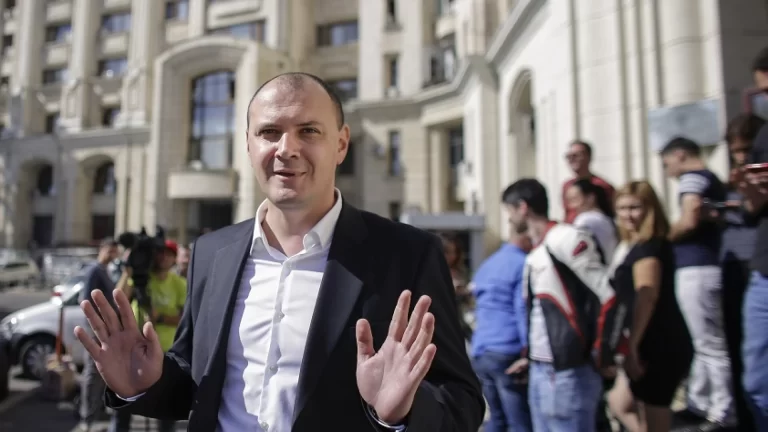Firme și persoane din cercul de interese al lui Sebastian Ghiță, trimise în judecată de Parchetul European pentru o fraudă de 9,5 milioane de euro