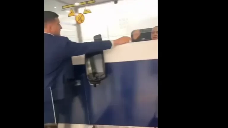 George Simion, filmat încălcând regulile la aeroportul Otopeni: Arogant la controlul pașapoartelor și incident la debarcarea din avion