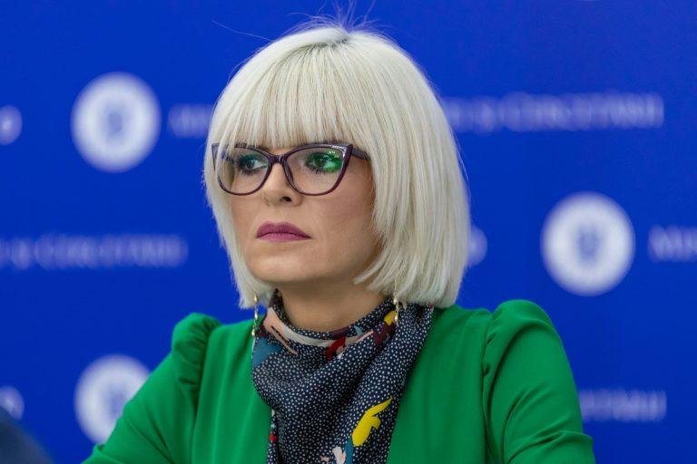 Ioana Lazăr, a zecea detașare consecutivă ca secretar general al Ministerului Educației: Un simbol al politizării administrației publice