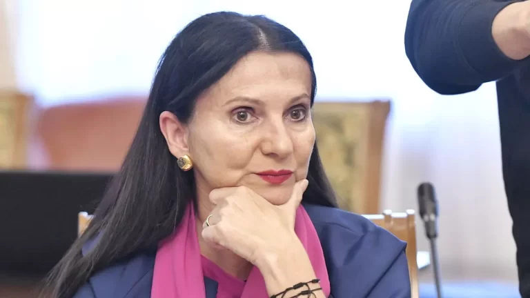Sorina Pintea, condamnată definitiv la 3 ani și 6 luni de închisoare pentru luare de mită