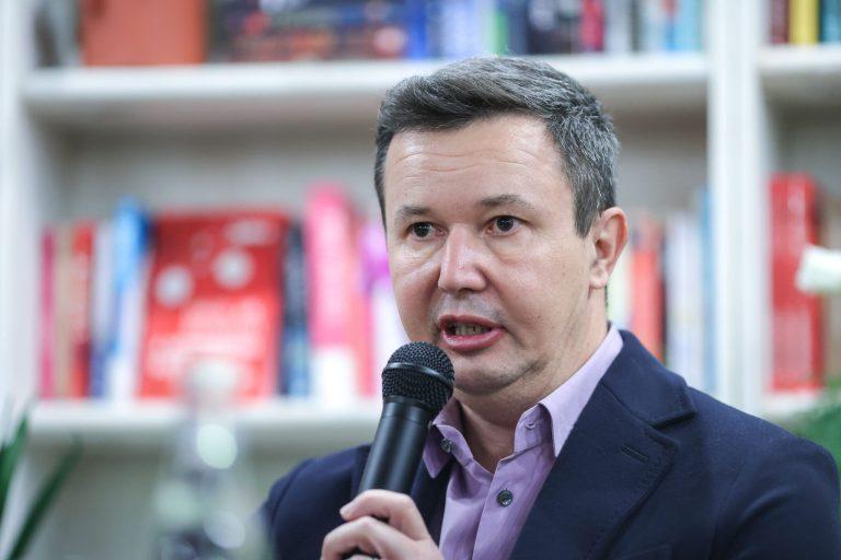 Cum i-a cumpărat Dan Turturică tăcerea liderului sindical din TVR. Salariu triplat, pentru Sorin Torică, în doar un an