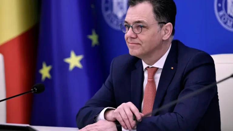 Radu Ștefan Oprea (SGG) a cerut 24 de milioane de lei de la firma pe care a fondat-o. Suma nu apare în declarațiile de avere