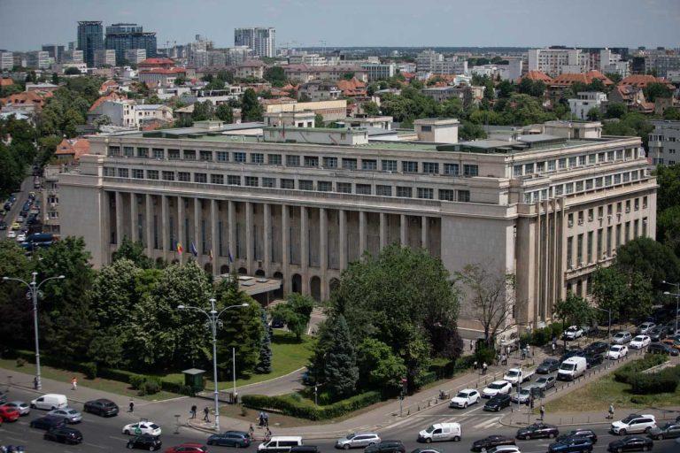 Guvernul pierde 27 mil. € PNRR pentru Palatul Victoria: două licitații anulate, erori la SGG și suspiciuni de „caiet de sarcini cu dedicație”