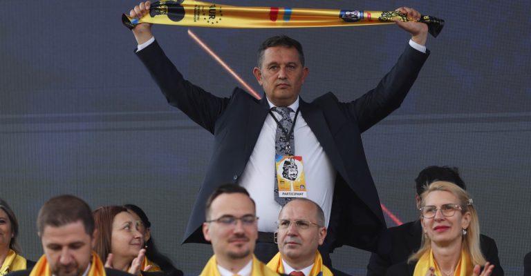Sindicaliștii din ANCOM tatonează o alianță cu casa de avocatură a europarlamentarului AUR Gheorghe Piperea împotriva tăierilor Guvernului Bolojan