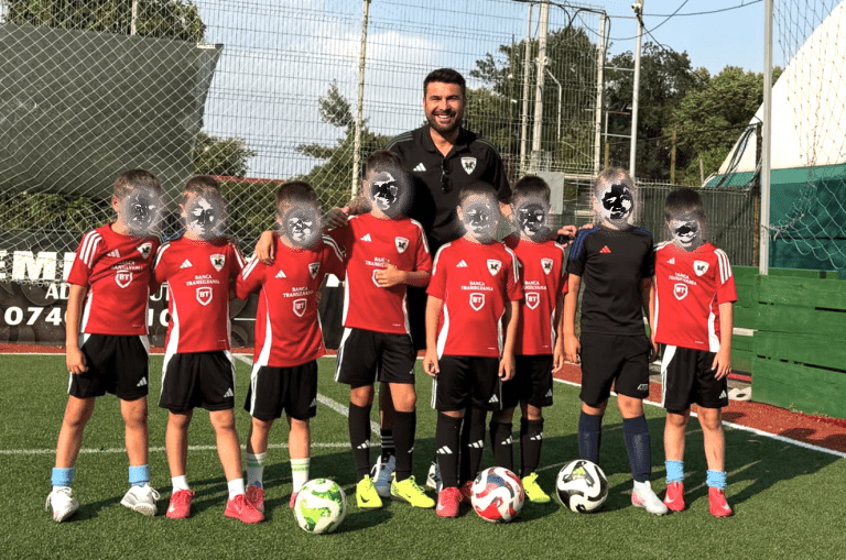 Adrian Mutu controlează un teren de sport al statului fără licitație – cum a fost marginalizat rugby-ul la CCSS Tei