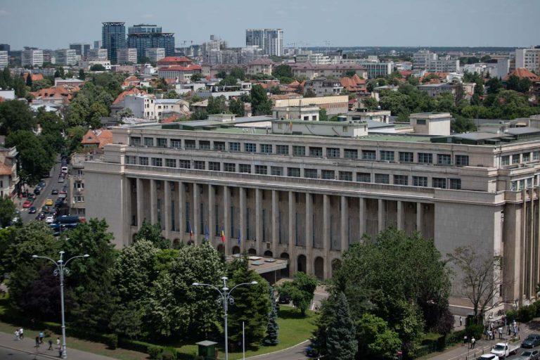 Șeful cancelariei premierului: Am redus cheltuiala de închiriere a maşinilor de zece ori / Am pornit în iunie de la un cost lunar de 850.000 de lei, astăzi suntem la 84.000 de lei